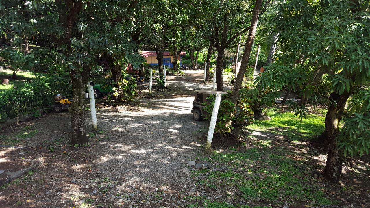 Hotel Los Mangos モンテスマ エクステリア 写真